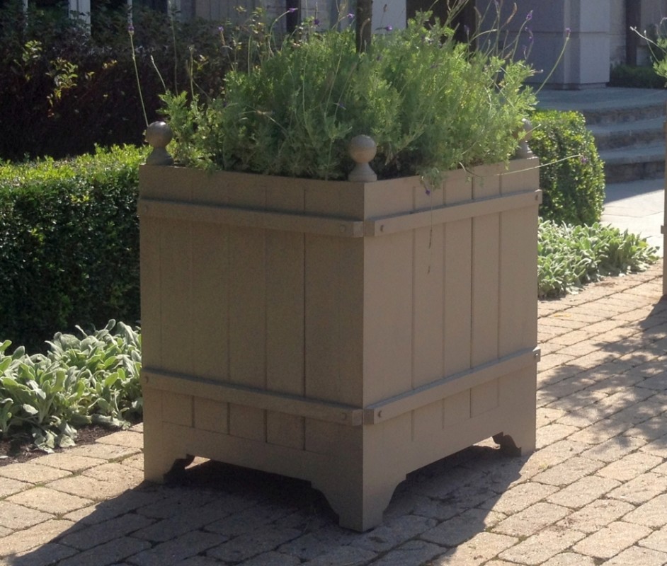 REED - Rustic Cedar and Composite Orangerie Planter Box